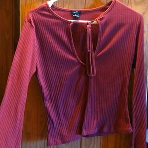 Rue 21 crop long sleeve